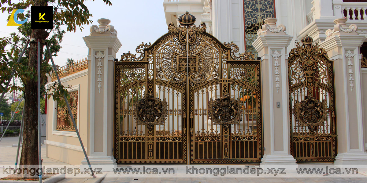 Mẫu cổng biệt thư Tiền Giang với phong cách được thiết kế hoàng gia Châu Âu 